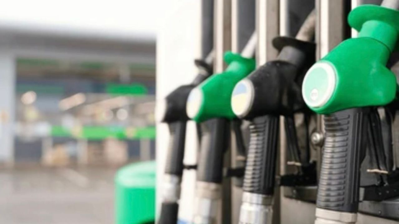 Depoyu Dolduran Kazançlı Çıkacak! Motorin Fiyatları 70 TL Barajını Yıkıp Geçiyor