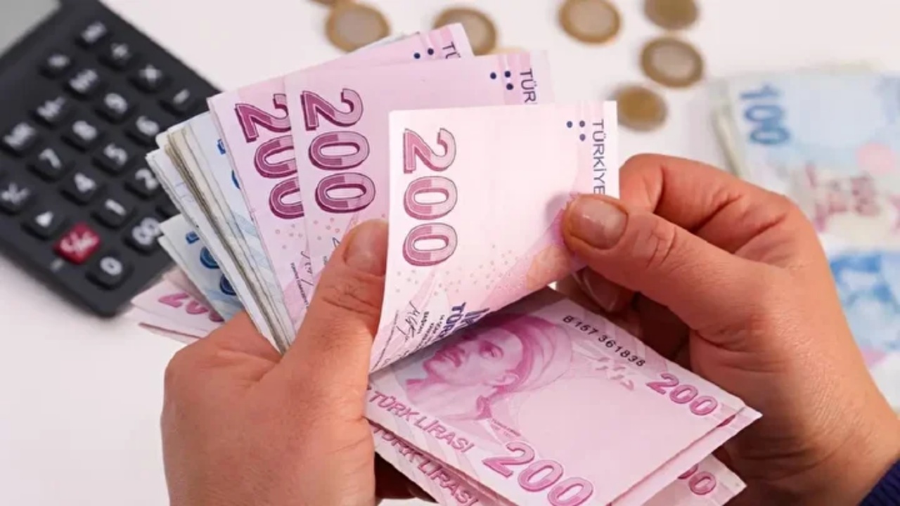 Maaşınıza Göre Taksit, 60 Aya Varan Vade! İşte Yeni Emekli Borç Kapatma Paketi